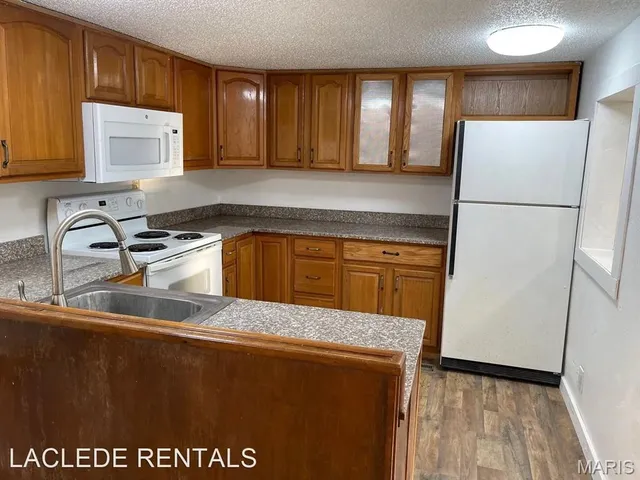 $119,000 | 449 Rocky Ledge Circle, Camdenton, MO 65020