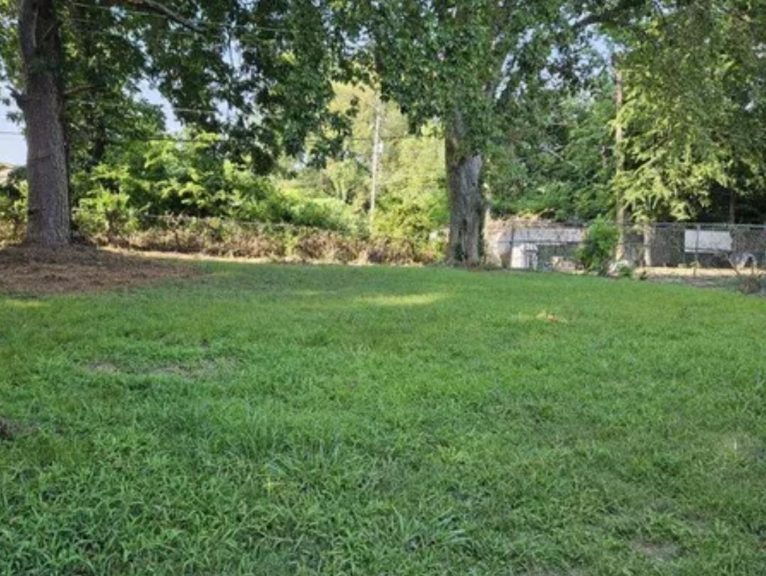3497 Brantley Road Memphis, TN 38109 - Photo 10 of 10 View of yard featuring fence