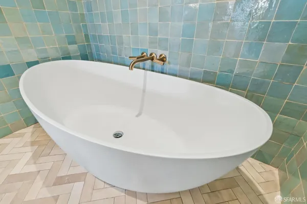 $25,000 | 7 Seymour Street, San Francisco, CA 94115