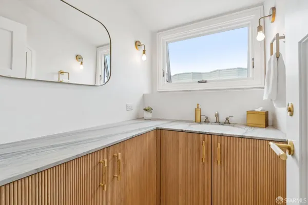 $25,000 | 7 Seymour Street, San Francisco, CA 94115