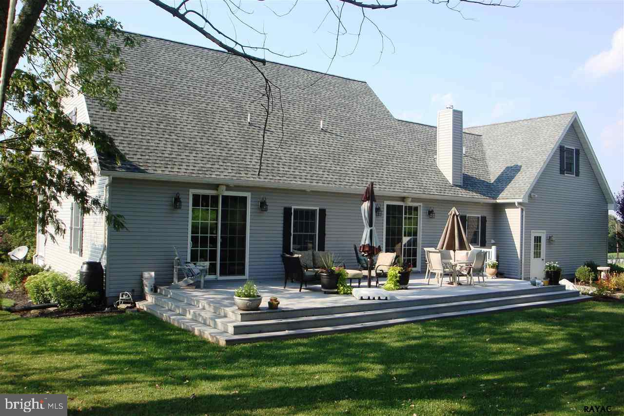 2944 Fairfield Road Gettysburg, PA 17325 - Photo 2 of 34 Gallery Image 2