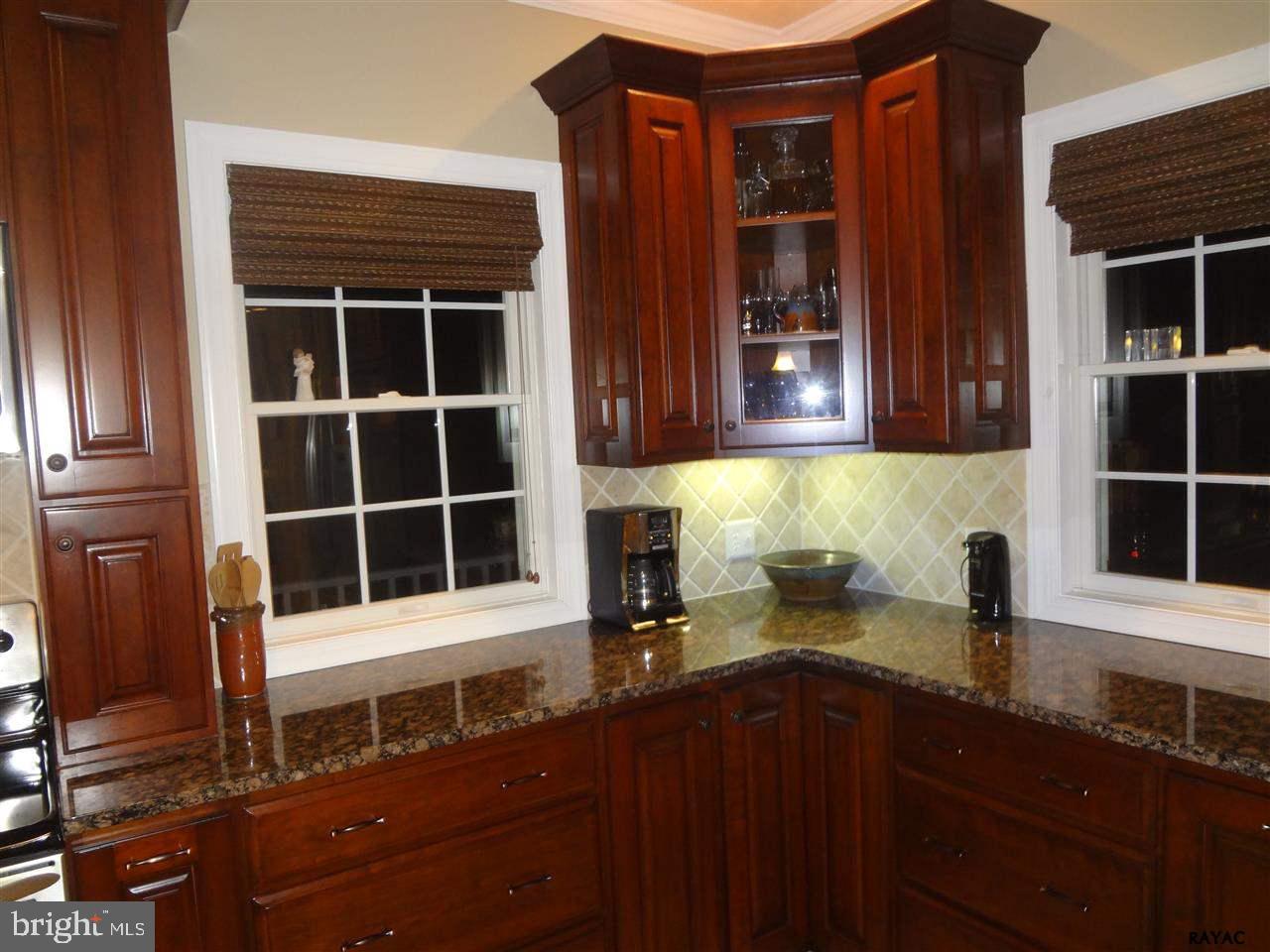 2944 Fairfield Road Gettysburg, PA 17325 - Photo 4 of 34 Gallery Image 4
