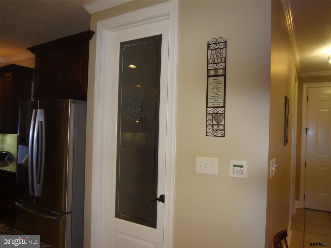 2944 Fairfield Road Gettysburg, PA 17325 - Photo 7 of 34 Gallery Image 7