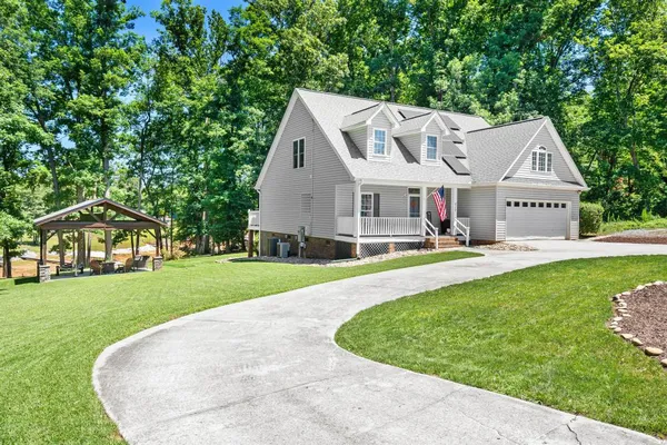 $789,000 | 217 Maret Road, Townville, SC 29689