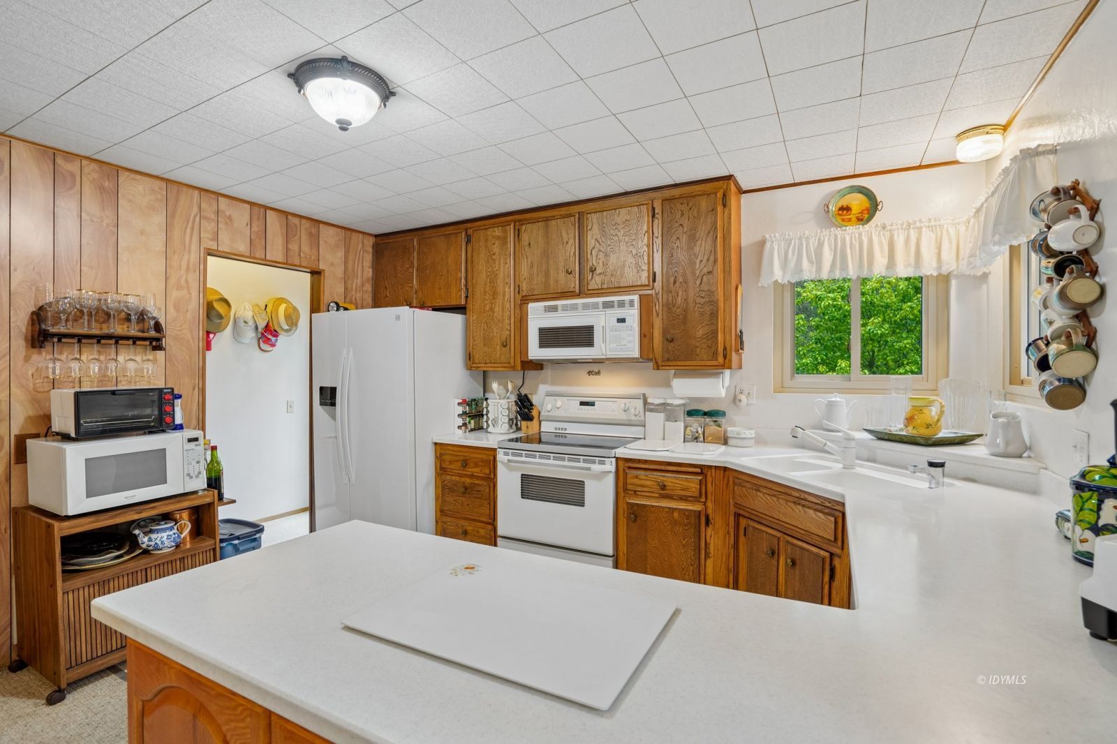 52760 Idyllmont Road Idyllwild, CA 92549 - Photo 15 of 43 Untitled