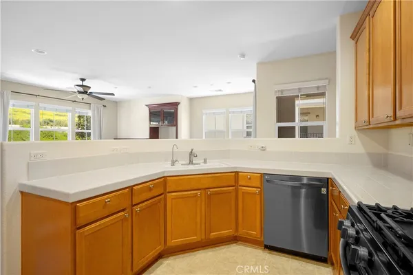 $415,000 | 15659 Vista Way, Unit 100, Lake Elsinore, CA 92532