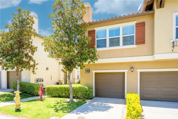 $415,000 | 15659 Vista Way, Unit 100, Lake Elsinore, CA 92532