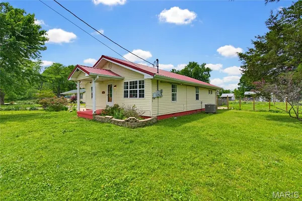 $179,000 | 2407 Highway 142, Poplar Bluff, MO 63901