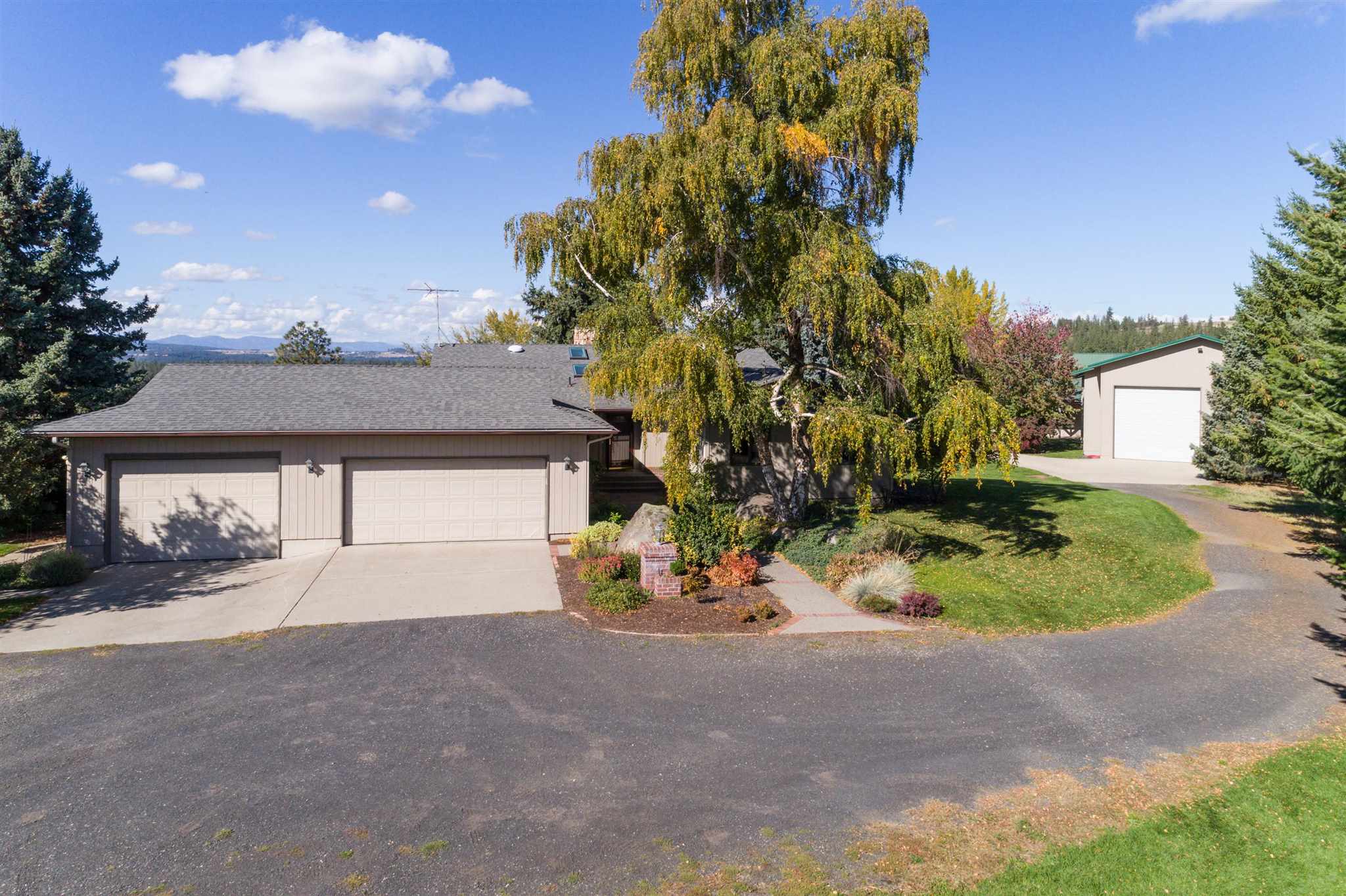 16112 North Greenbluff Road Colbert, WA 99005 - Photo 1 of 35