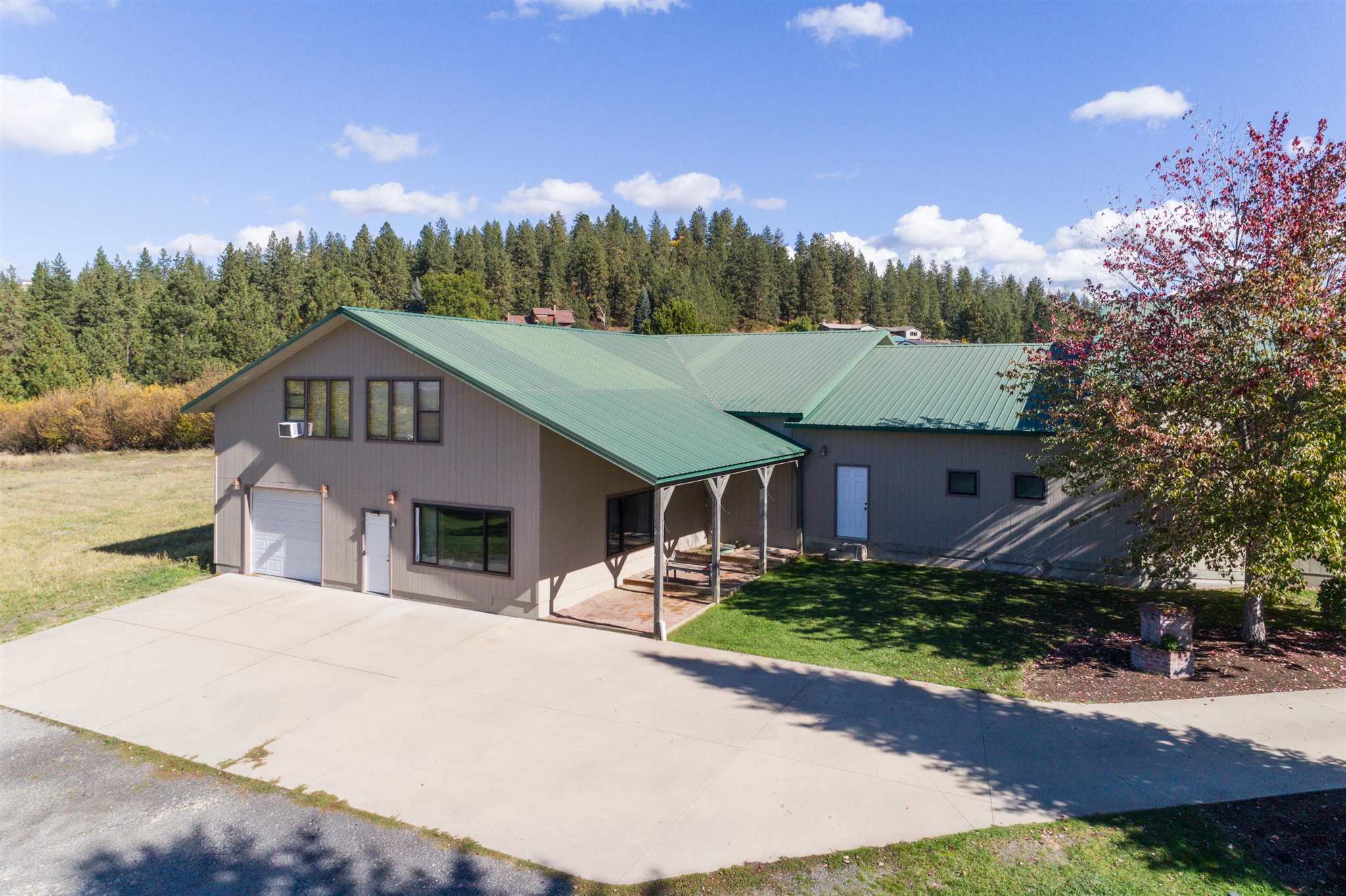 16112 North Greenbluff Road Colbert, WA 99005 - Photo 28 of 35