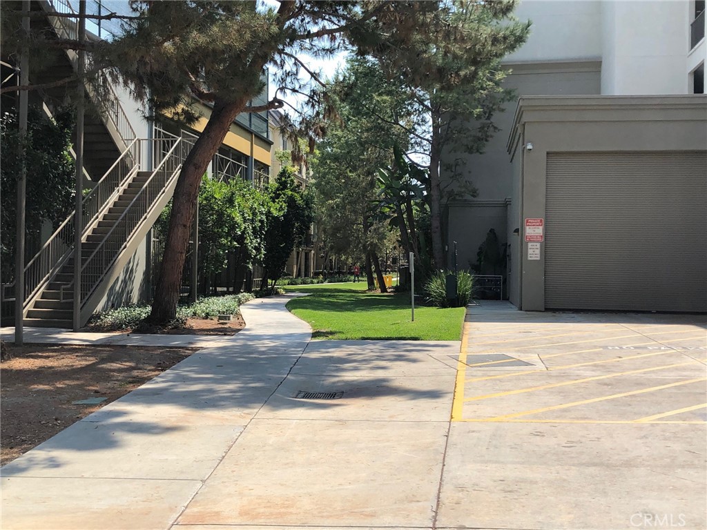 2377 Scholarship Irvine, CA 92612 - Photo 33 of 37 a view of a park with plants