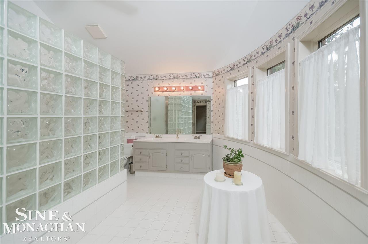 1396 Audubon Road Grosse Pointe Park, MI 48230 - Photo 18 of 37