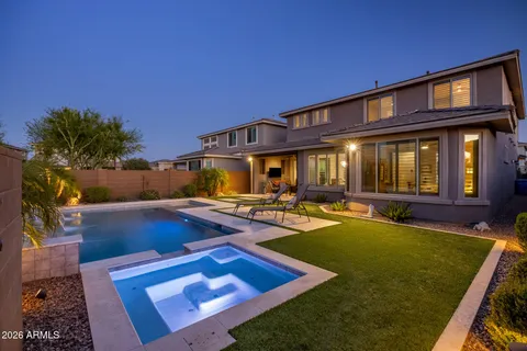 $1,195,000 | 2948 East Tina Drive, Phoenix, AZ 85050