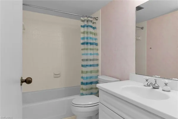 $840,000 | 300 South Collier Boulevard, Unit 703, Marco Island, FL 34145