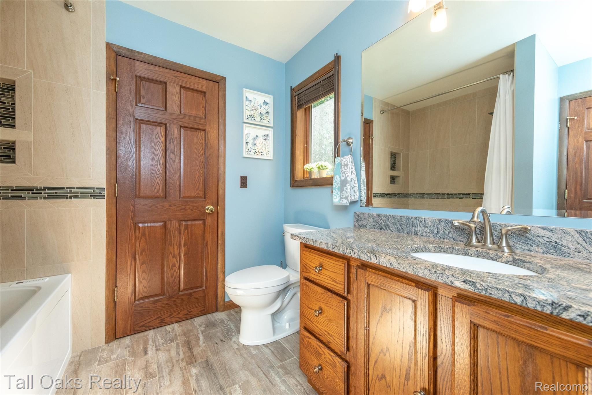 3199 North Irish Road Davison, MI 48423 - Photo 25 of 89 780A9838.JPG