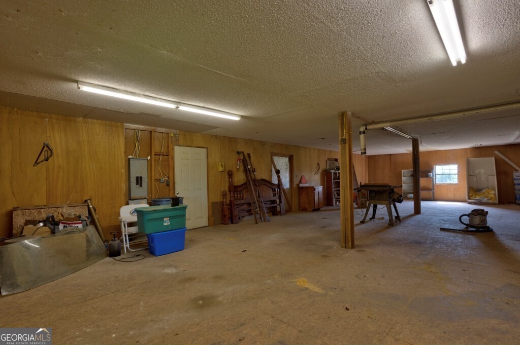 1034 Cecil Tyre Road Bristol, GA 31518 - Photo 8 of 63