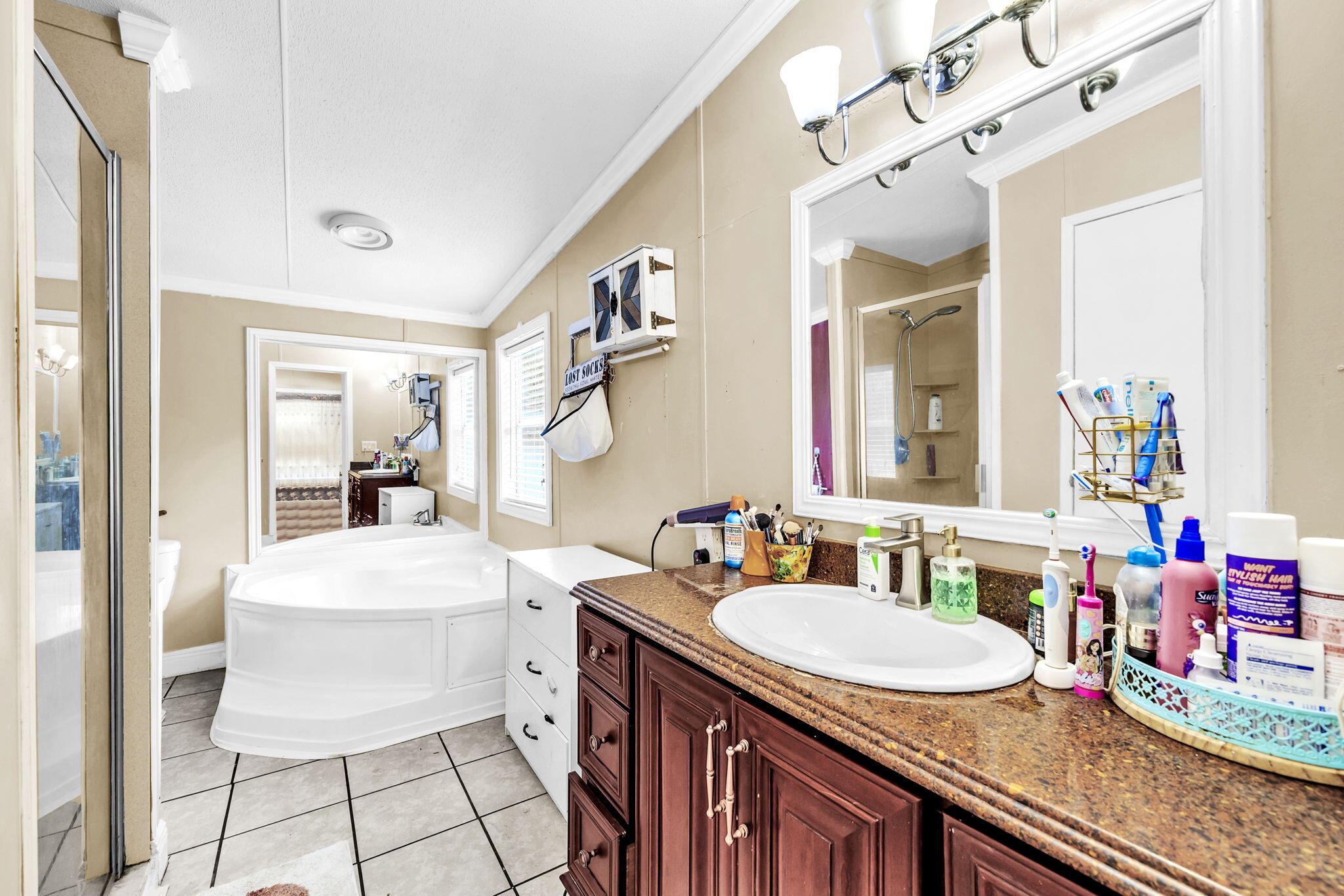 2236 Old Jolly Bay Road Freeport, FL 32439 - Photo 15 of 25 .