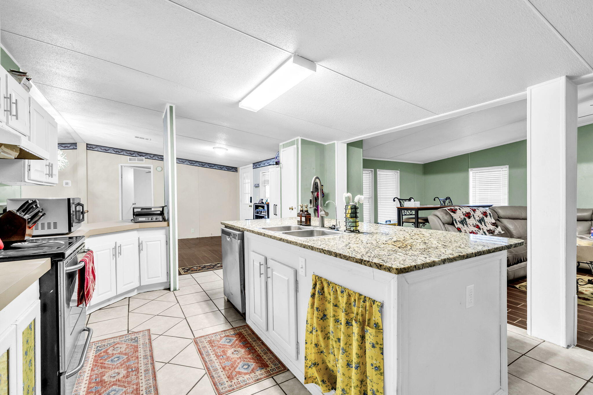 2236 Old Jolly Bay Road Freeport, FL 32439 - Photo 3 of 25 .