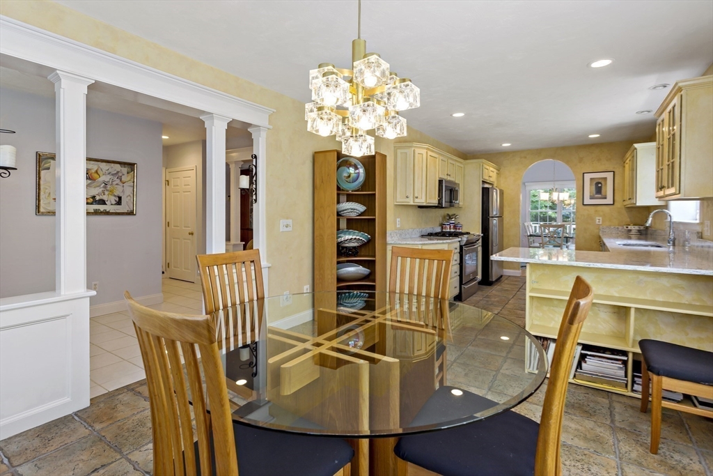 5 Mayfair Court, Unit 5 Mashpee, MA 02649 - Photo 6 of 34