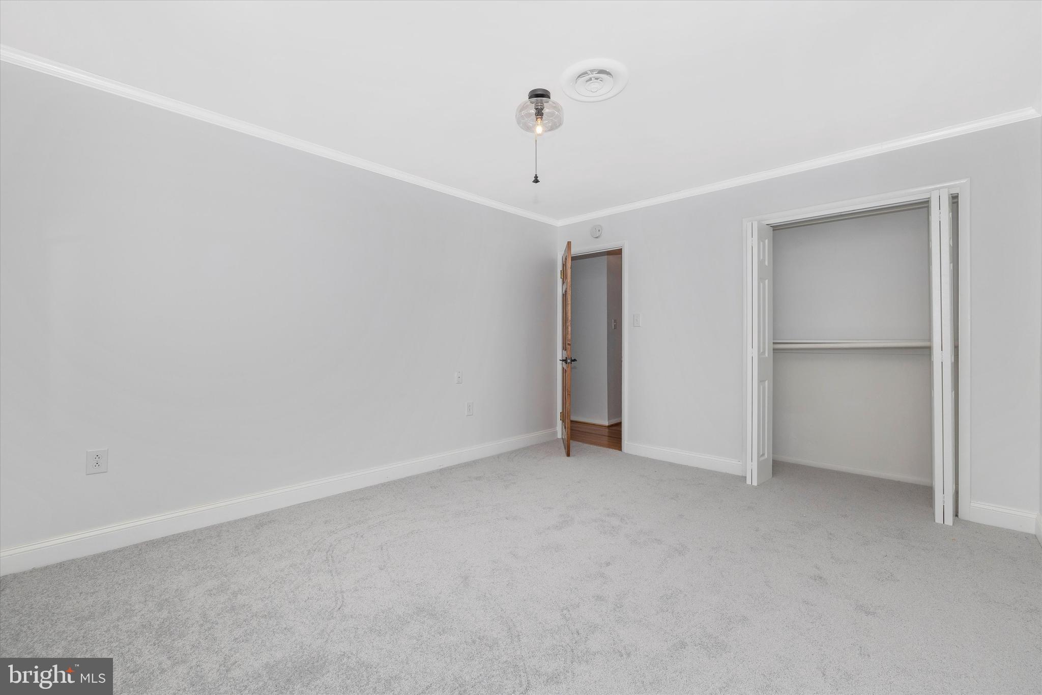 5600 Lakeview Drive Frederick, MD 21702 - Photo 26 of 55 Primary Bedroom