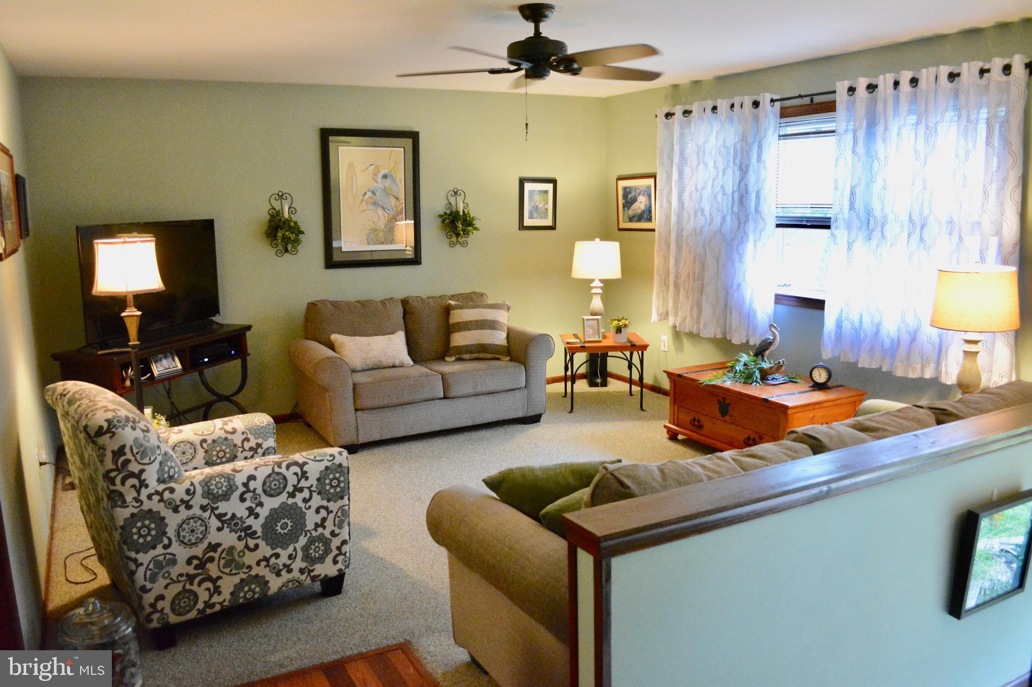 53 N Road Chesapeake City, MD 21915 - Photo 8 of 25 Living Room