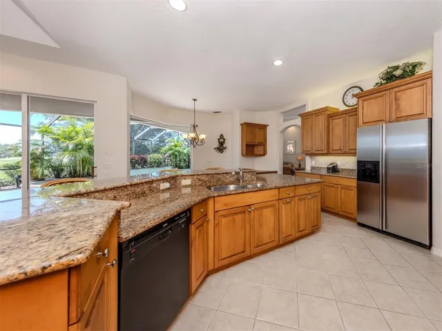 $825,000 | 2022 Calusa Lakes Boulevard, Nokomis, FL 34275