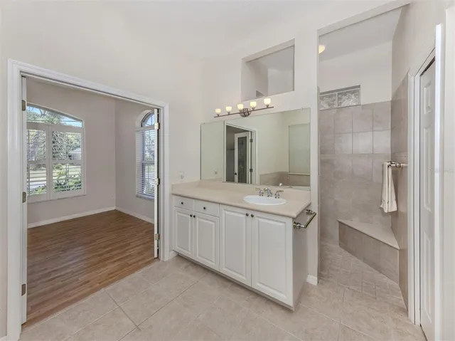 $825,000 | 2022 Calusa Lakes Boulevard, Nokomis, FL 34275