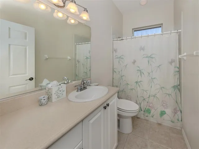 $825,000 | 2022 Calusa Lakes Boulevard, Nokomis, FL 34275