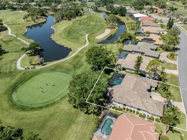 $825,000 | 2022 Calusa Lakes Boulevard, Nokomis, FL 34275