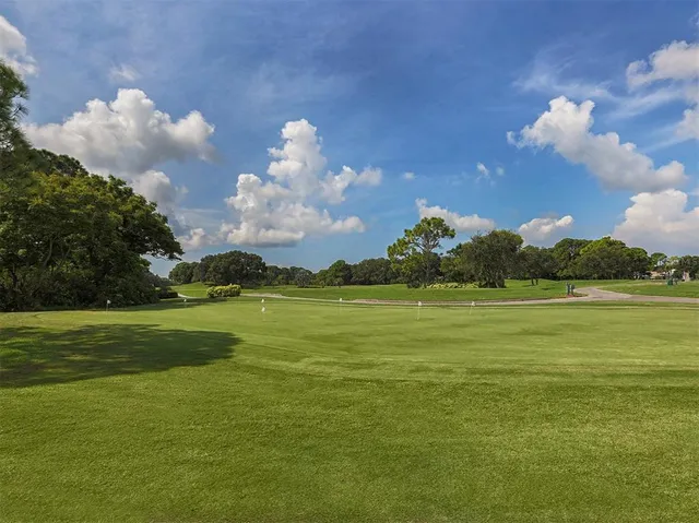 $825,000 | 2022 Calusa Lakes Boulevard, Nokomis, FL 34275