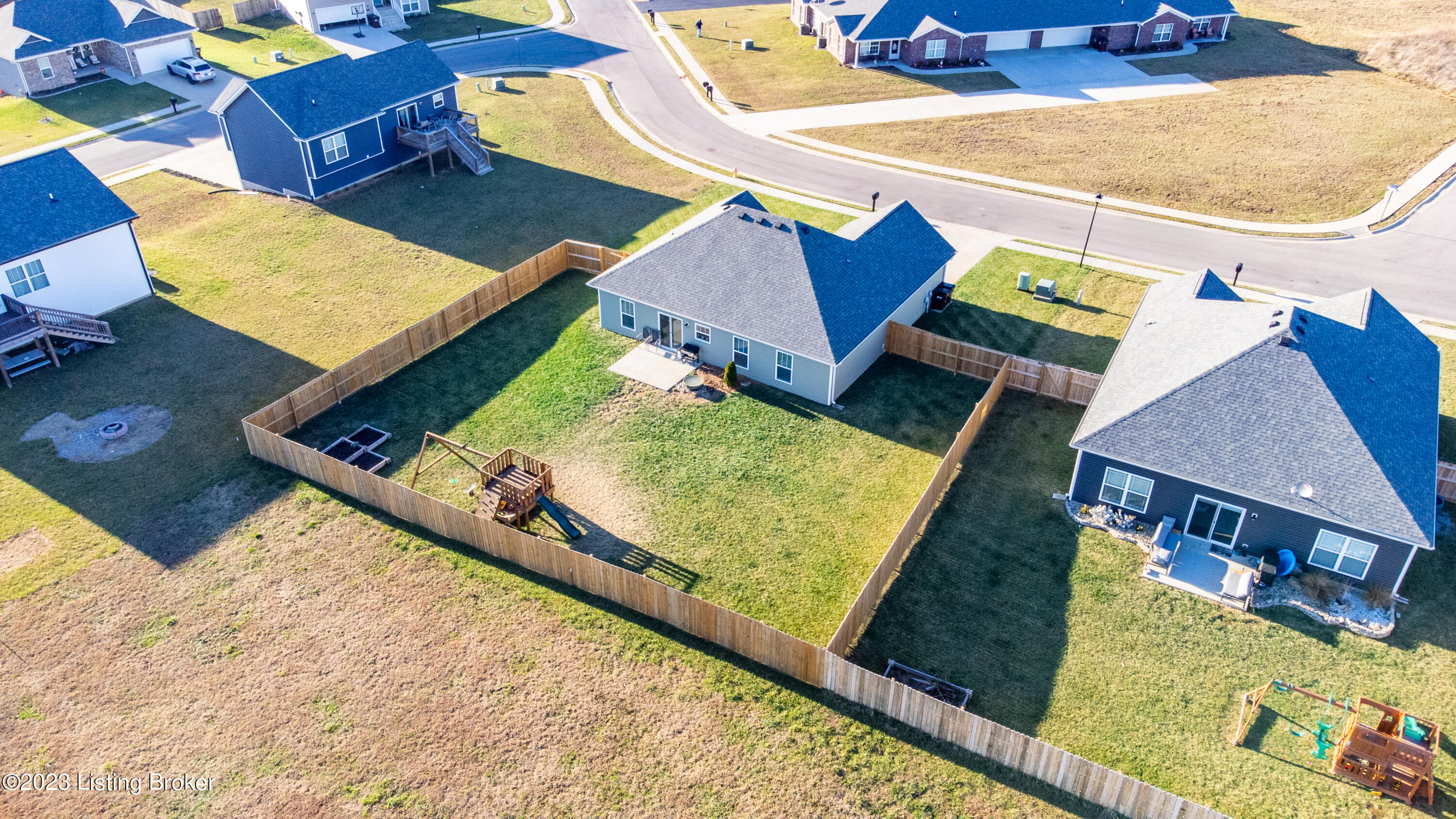 67 Hunters Ridge Drive Eminence, KY 40019 - Photo 30 of 32 67-Hunters-Ridge-Dr_041