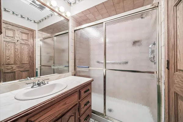 $995,000 | 6037 Dunham Road, Downers Grove, IL 60516