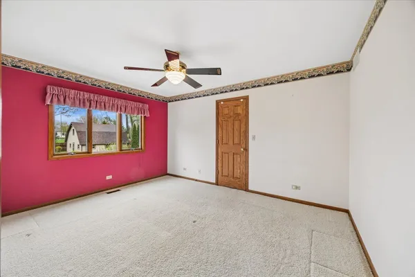 $995,000 | 6037 Dunham Road, Downers Grove, IL 60516
