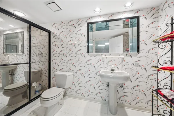 $995,000 | 6037 Dunham Road, Downers Grove, IL 60516