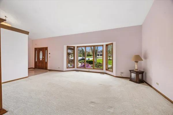 $995,000 | 6037 Dunham Road, Downers Grove, IL 60516