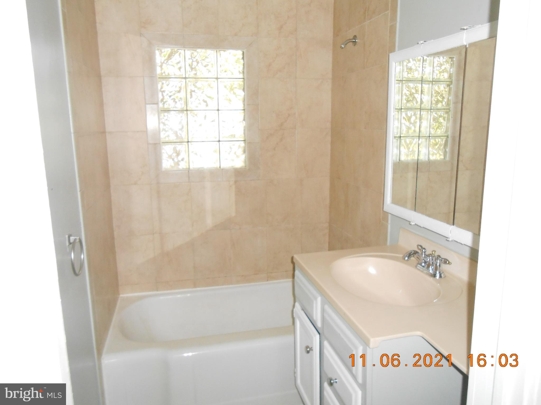 2914 Ogletown Road Newark, DE 19713 - Photo 3 of 18