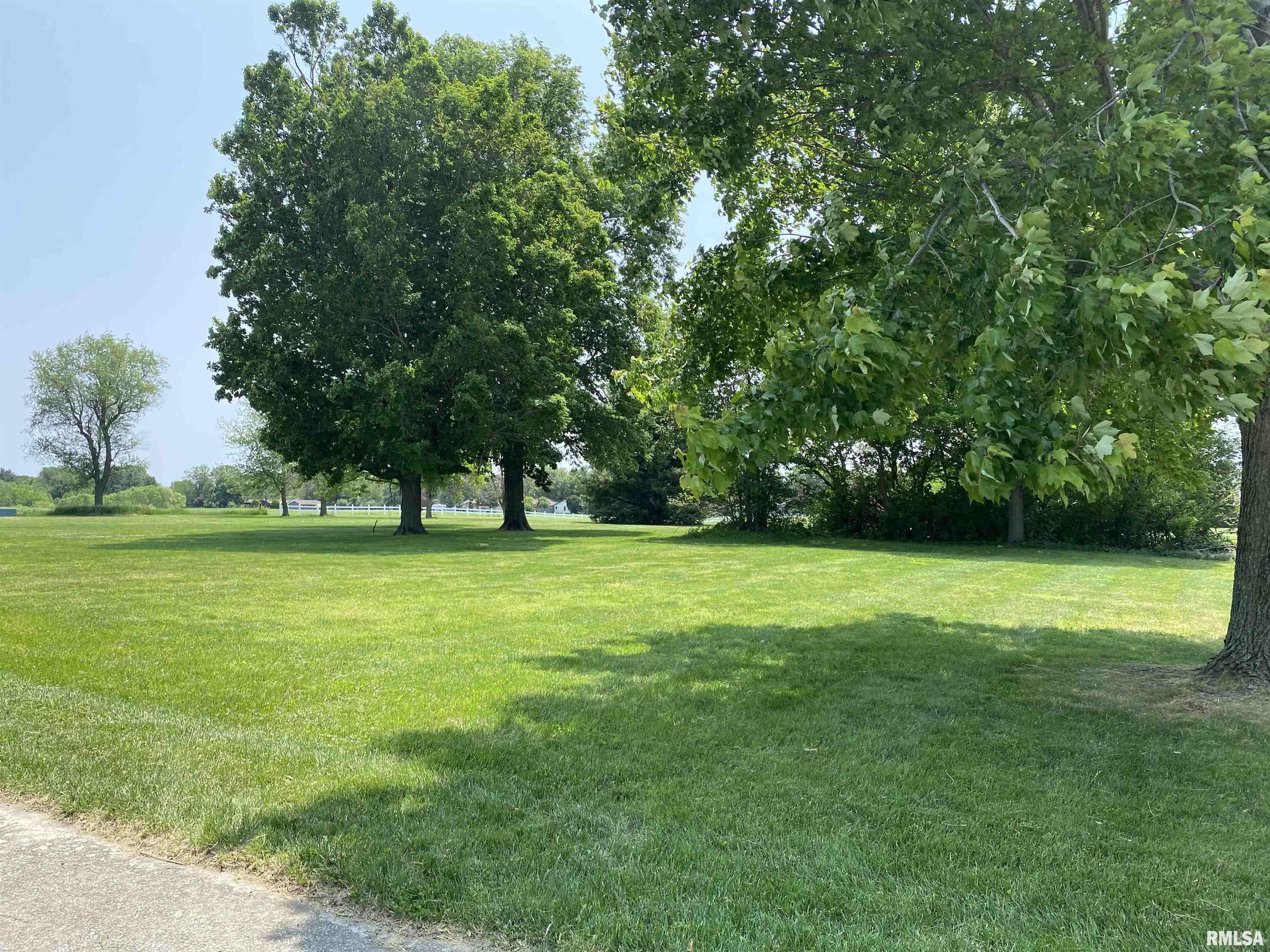 1009 South Candy Lane Macomb, IL 61455 - Photo 7 of 8