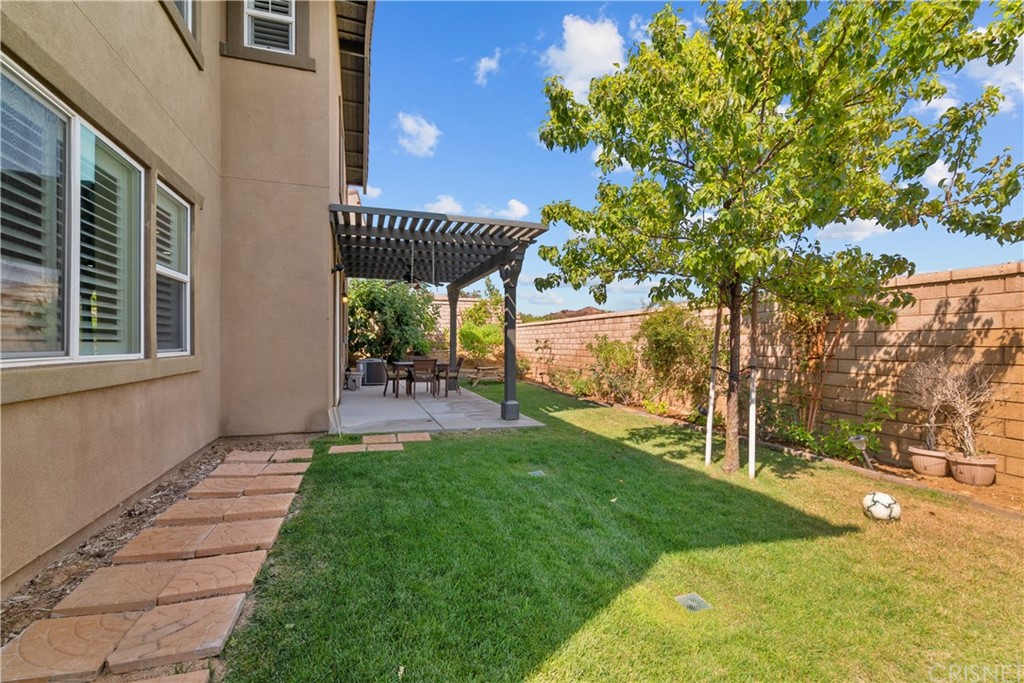 28646 Farrier Drive Valencia, CA 91354 - Photo 39 of 40