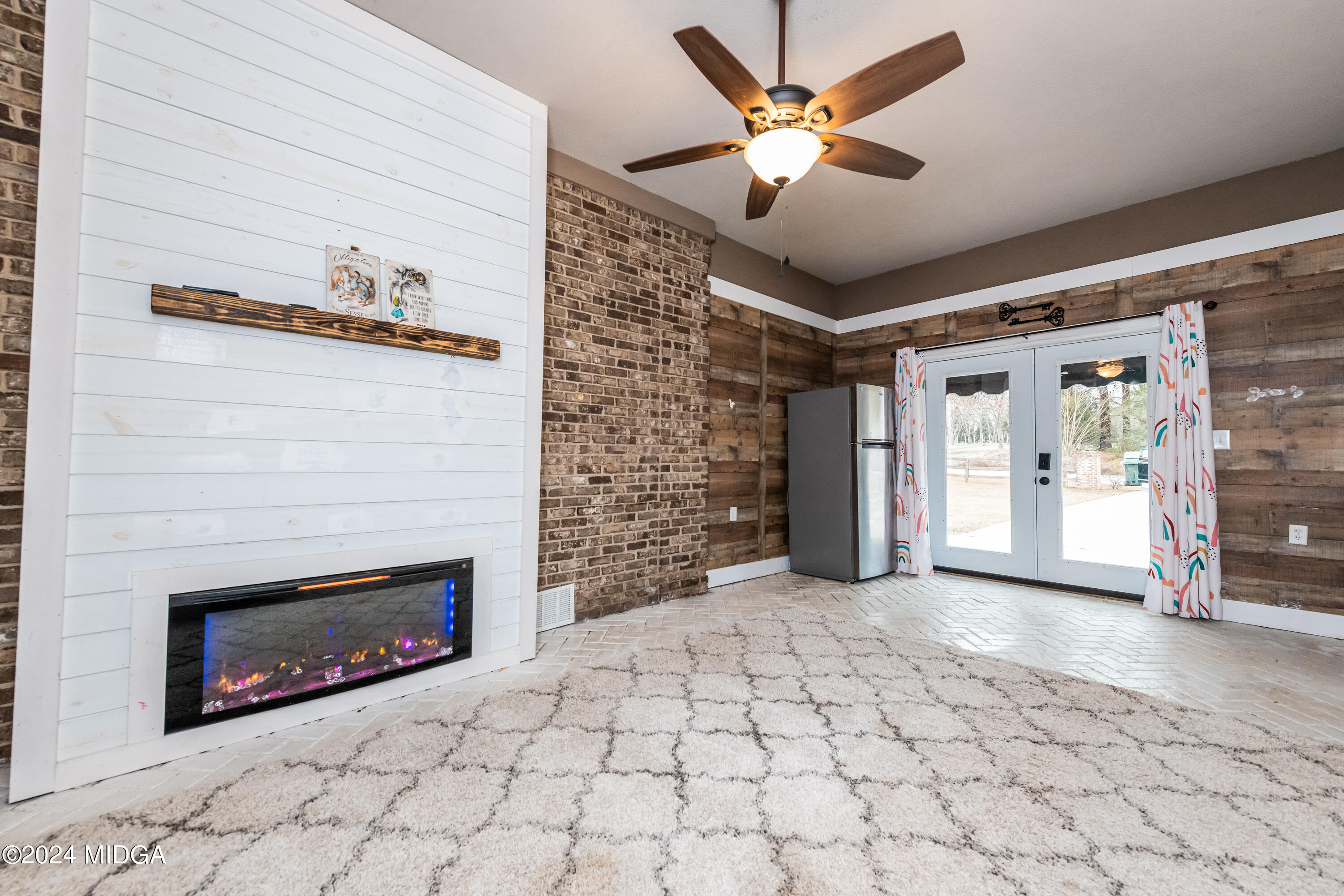 126 Harper Road Perry, GA 31069 - Photo 25 of 39 Bonus Room with Electric Fireplace