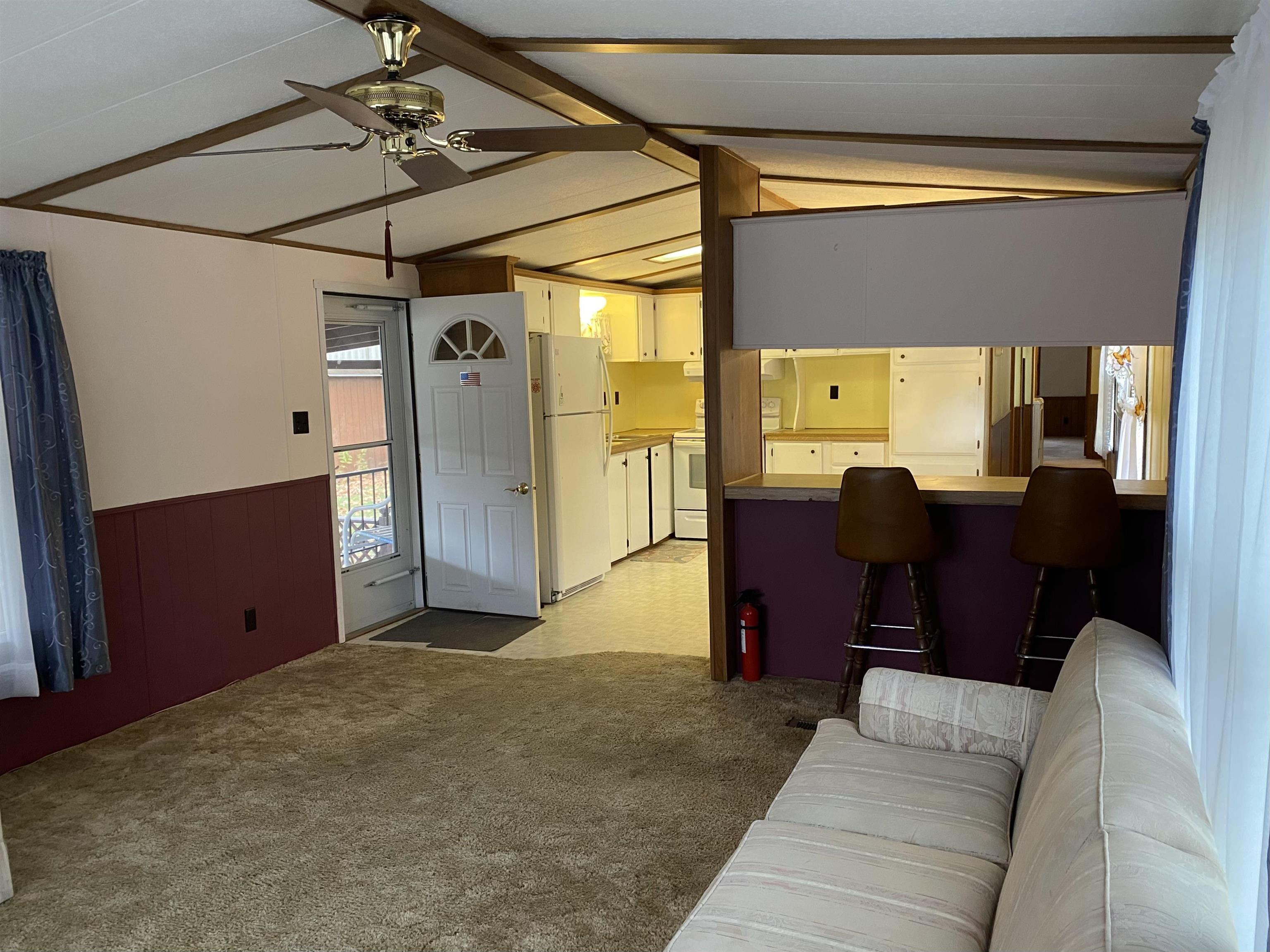 9 Paradise Street Gorham, NH 03581 - Photo 11 of 24