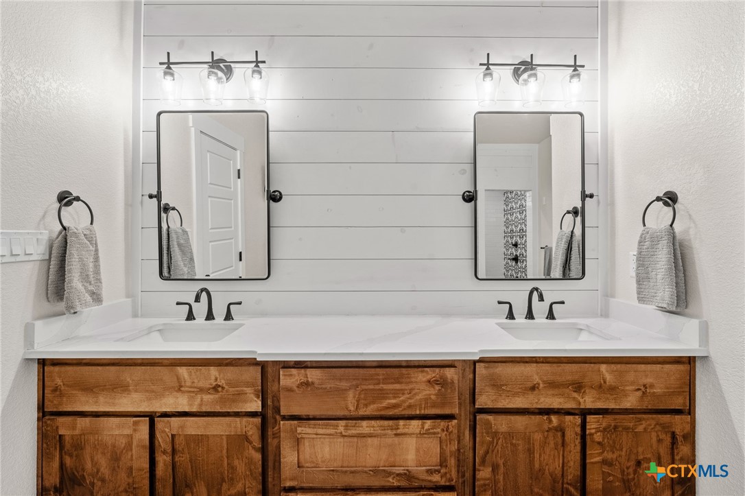 8451 Spring Creek Loop Salado, TX 76571 - Photo 19 of 41 Gallery Image 19