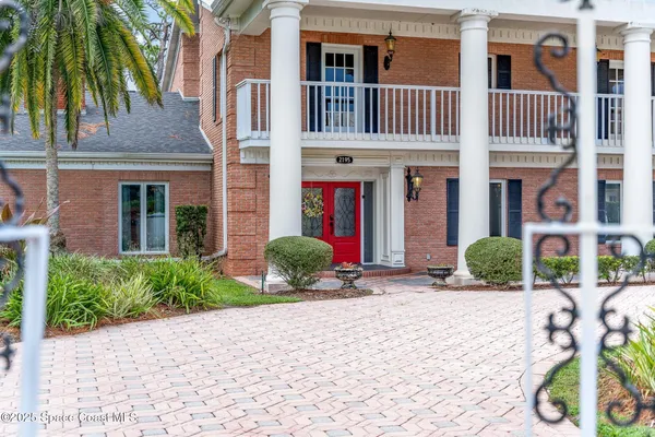 $1,623,456 | 2195 South Courtenay Parkway, Merritt Island, FL 32952