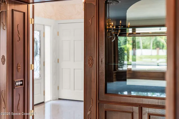 $1,623,456 | 2195 South Courtenay Parkway, Merritt Island, FL 32952