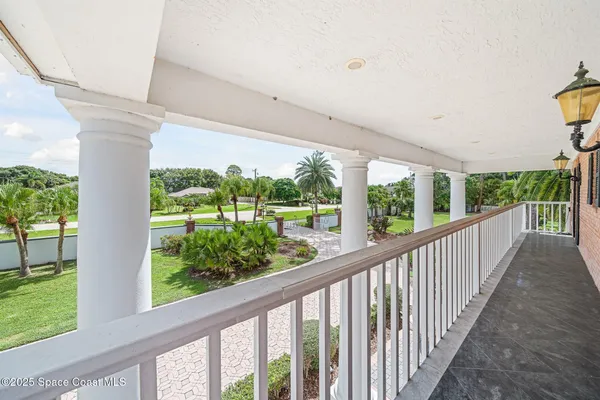 $1,623,456 | 2195 South Courtenay Parkway, Merritt Island, FL 32952
