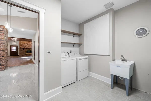 $1,623,456 | 2195 South Courtenay Parkway, Merritt Island, FL 32952