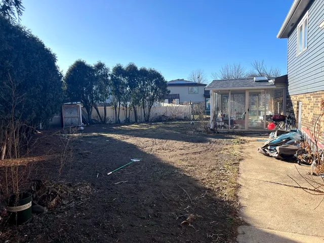 $314,900 | 12818 South Blossom Drive, Alsip, IL 60803