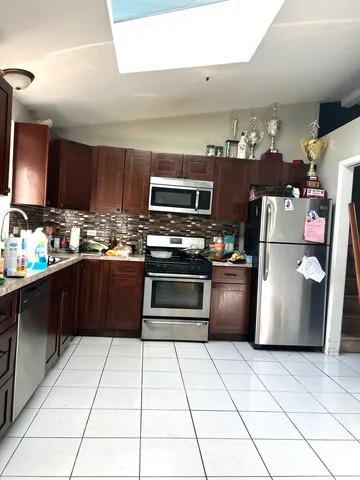 $314,900 | 12818 South Blossom Drive, Alsip, IL 60803