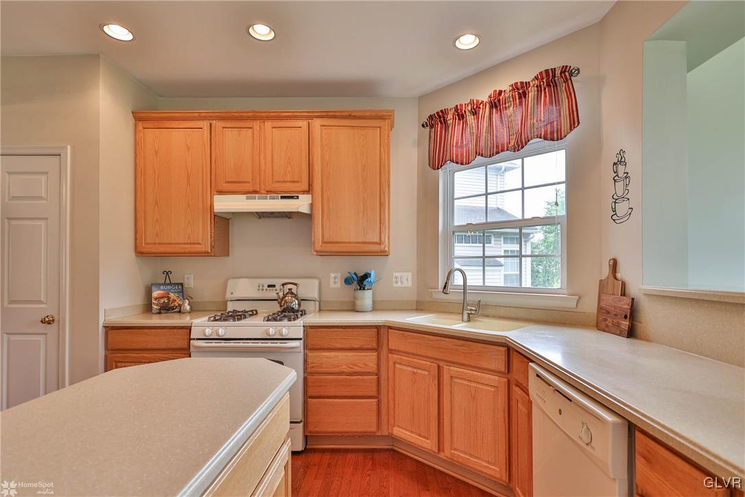 1170 Blair Road Bethlehem, PA 18017 - Photo 9 of 36 Gallery Image 9