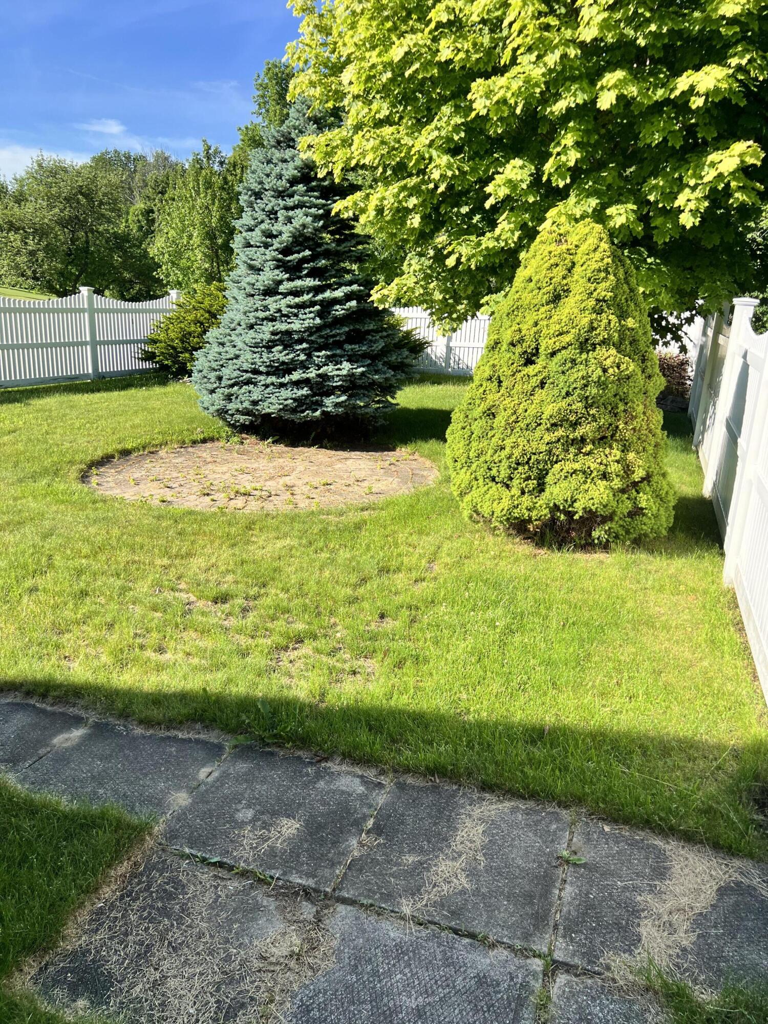 298 Perham Street Farmington, ME 04938 - Photo 32 of 52 IMG_3348