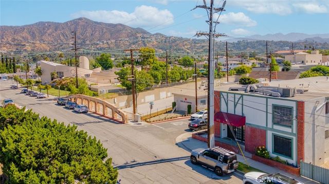 $4,275 | 888 North Kenilworth Avenue, Glendale, CA 91203